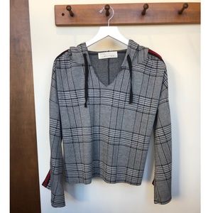 Vintage Havana Black and White Plaid Hoodie (Medium)